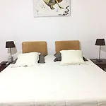 Apart Mango